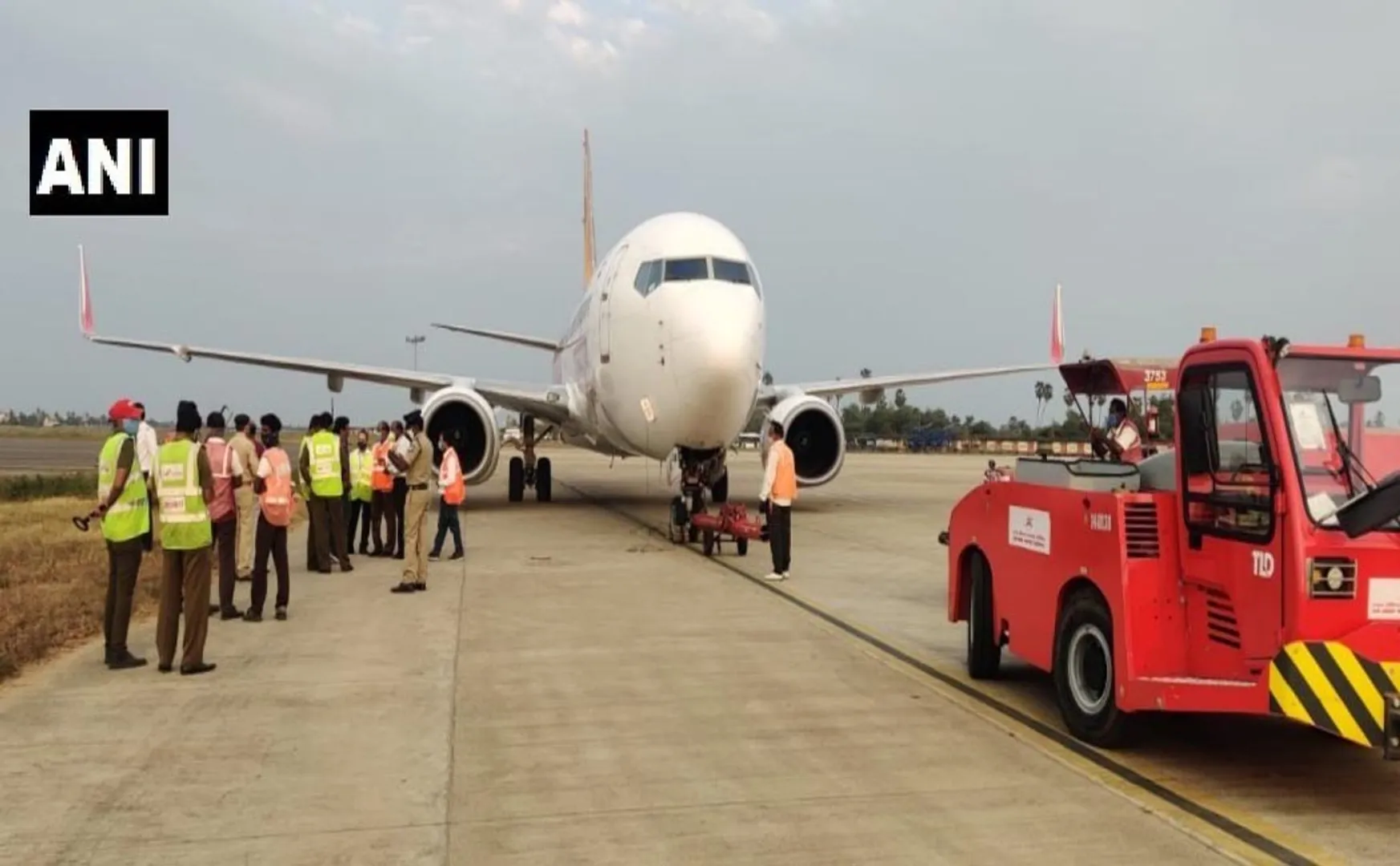 air india express flight incident at vijayawada international airport 